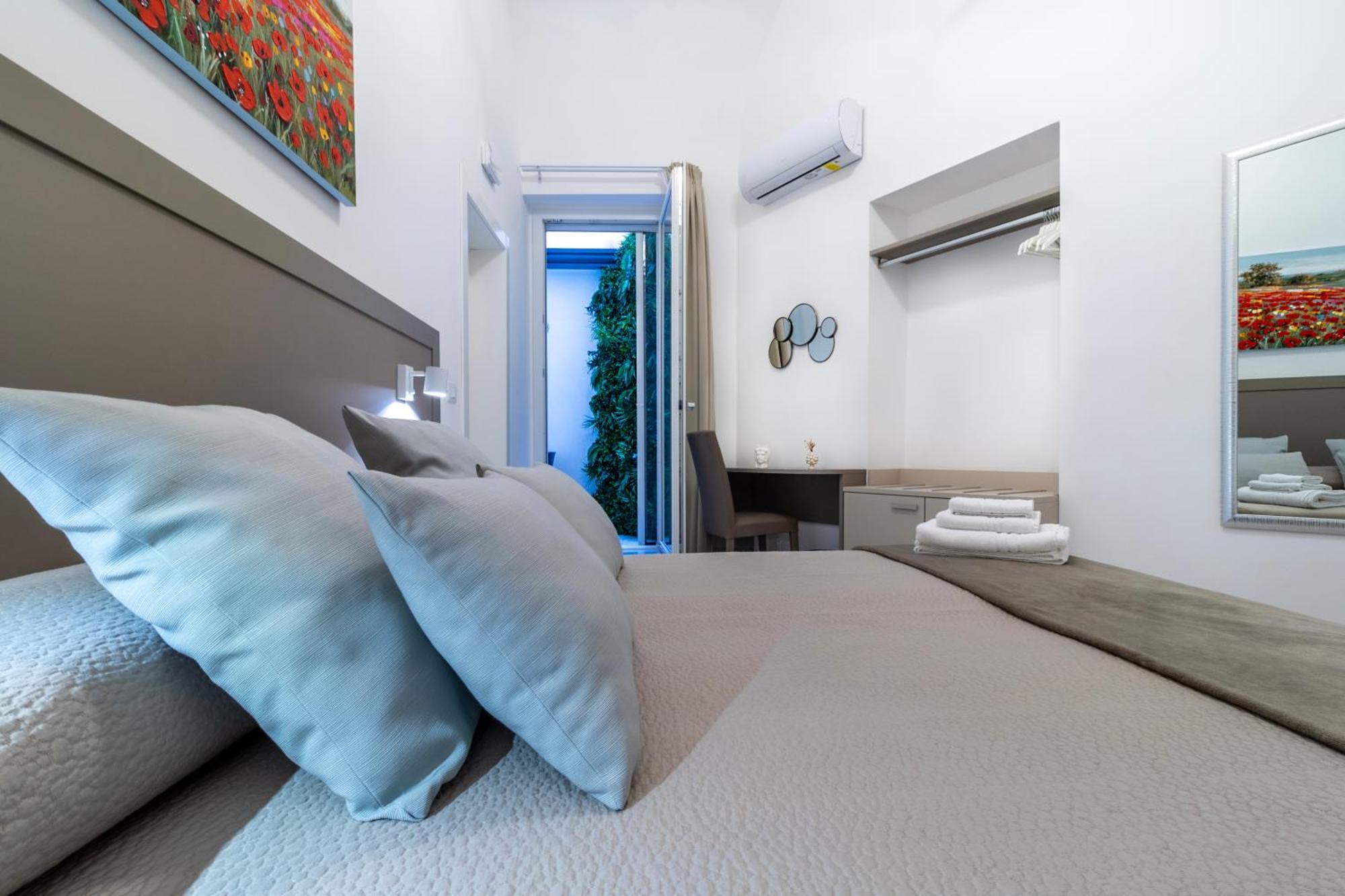Heart City Rooms Catania Exterior photo